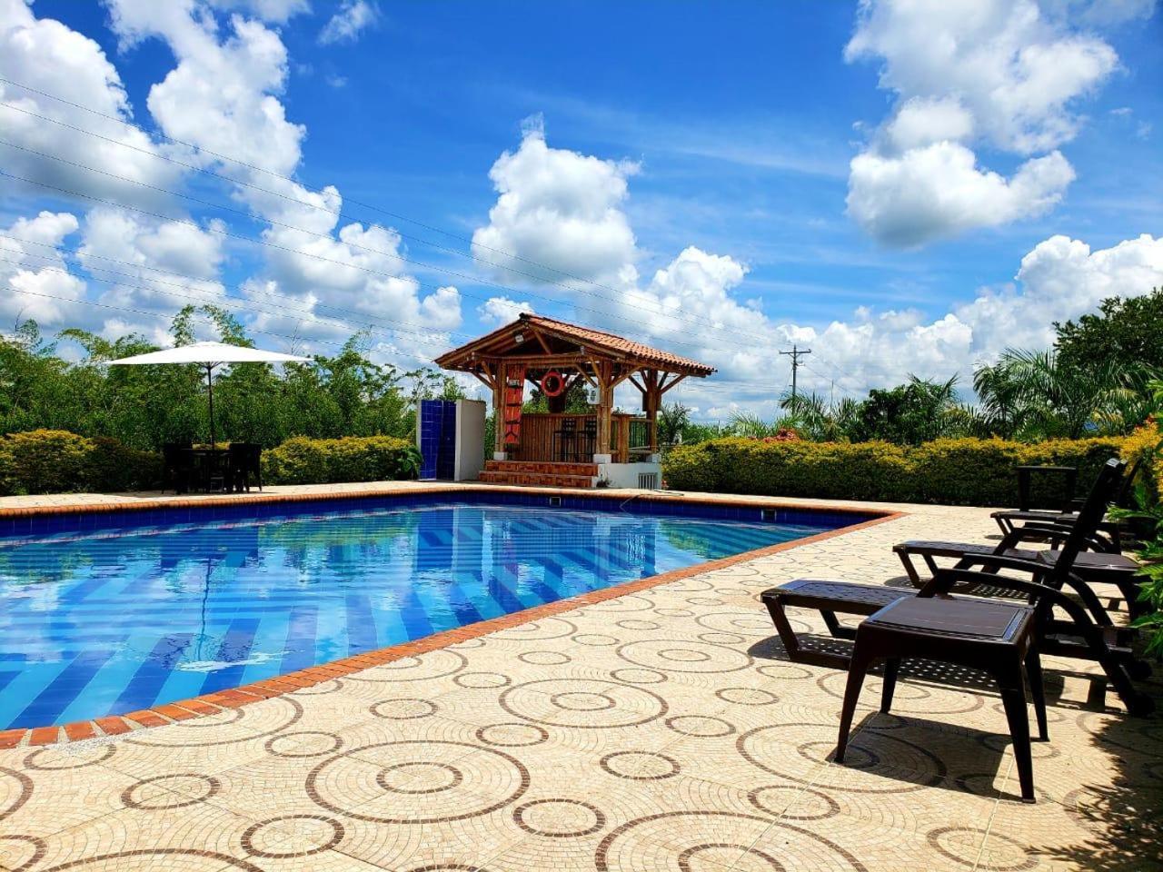 Hotel Campestre Cafe Tropical Quimbaya Eksteriør bilde